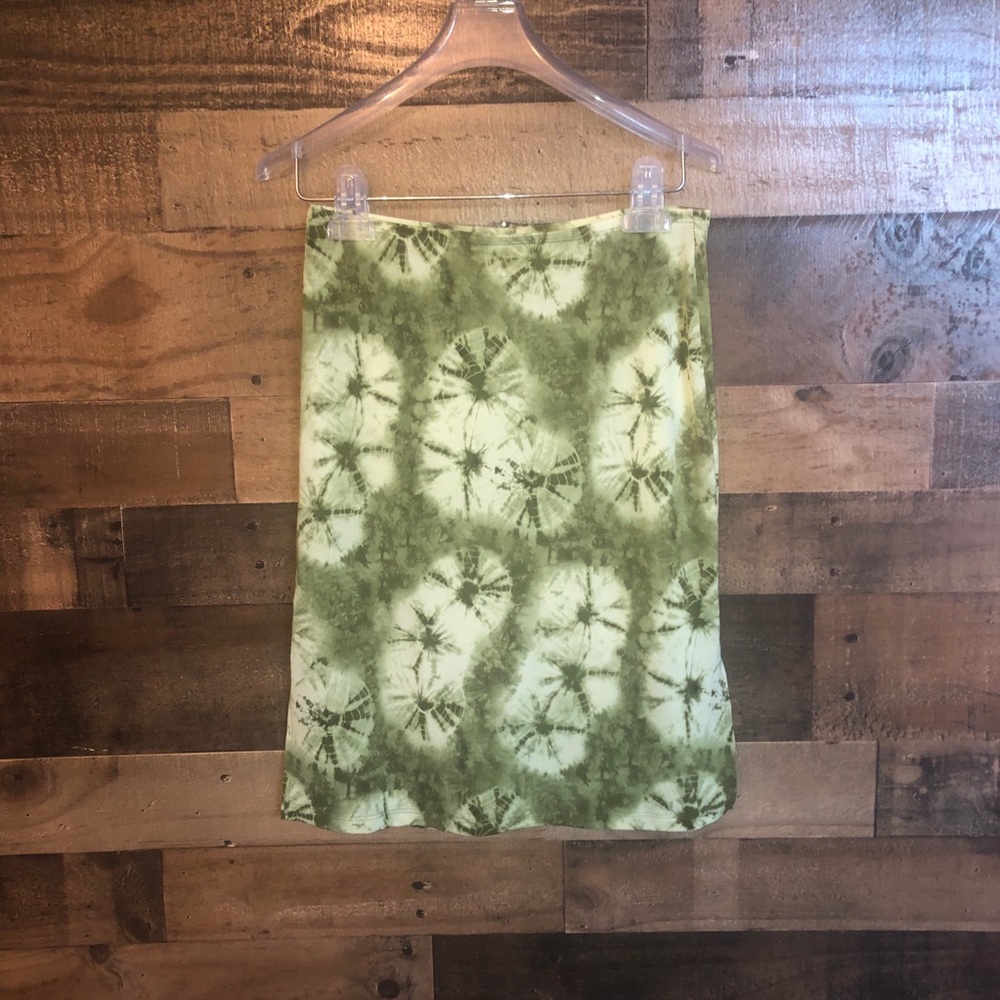 90s F21 green Tye dye skirt